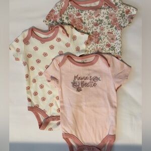 Mama's Bestie Pink Floral Baby Onesie Set